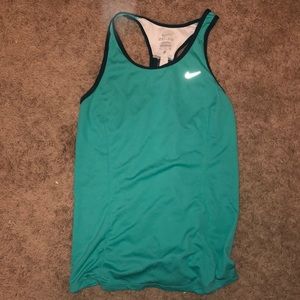 Cute Nike running or athletic top